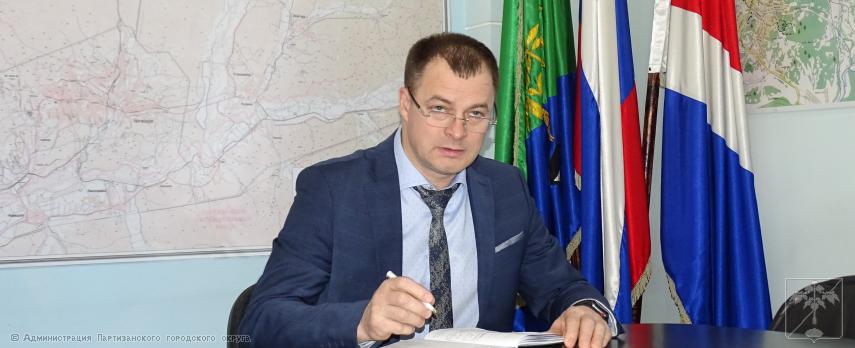 Поздравление главы городского округа с Днем Конституции Российской Федерации Поздравление главы городского округа с Днем Конституции Российской Федерации