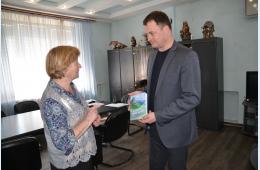 29.03.2021  Книгу дополнили новыми фактами | Администрация муниципального округа город Партизанск Приморского края Официальный сайт