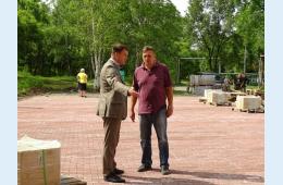 09.07.2021 Глава городского округа  проверил благоустройство сквера в с.  Авангард. | Администрация муниципального округа город Партизанск Приморского края Официальный сайт